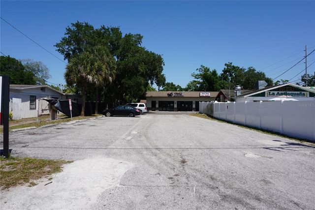 3021 W WATERS AVENUE, Tampa, FL 33614