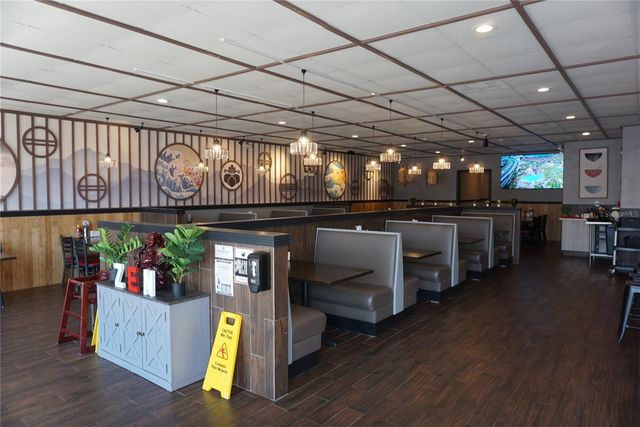 3021 W WATERS AVENUE, Tampa, FL 33614