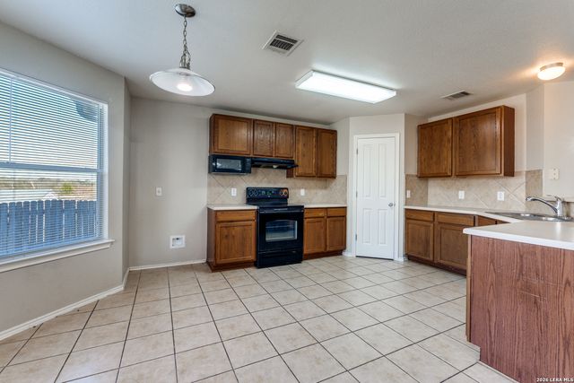 193 Corral Fence, Cibolo, TX 78108