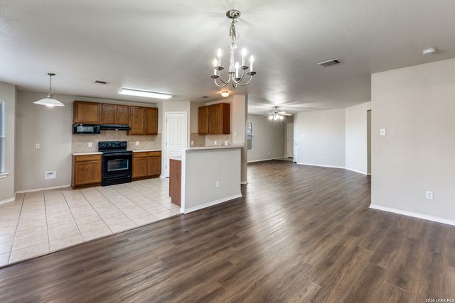 193 Corral Fence, Cibolo, TX 78108