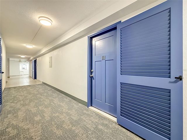 450 TREASURE ISLAND CAUSEWAY 111, Treasure Island, FL 33706
