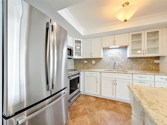 450 TREASURE ISLAND CAUSEWAY 111, Treasure Island, FL 33706