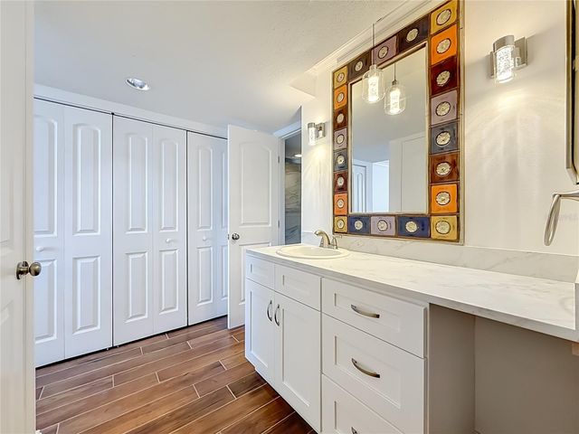 450 TREASURE ISLAND CAUSEWAY 111, Treasure Island, FL 33706