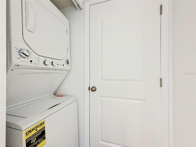 450 TREASURE ISLAND CAUSEWAY 111, Treasure Island, FL 33706
