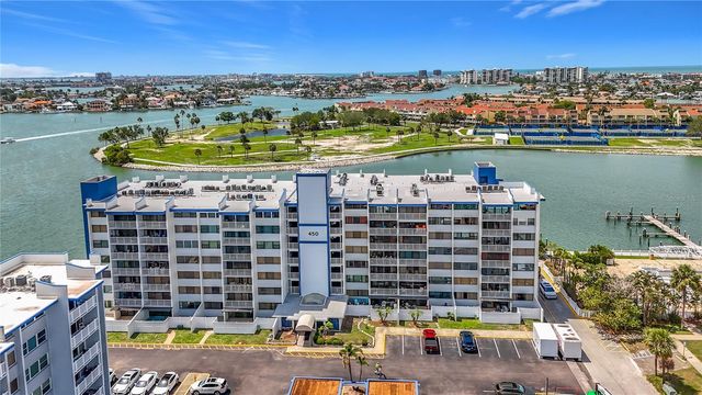 450 TREASURE ISLAND CAUSEWAY 111, Treasure Island, FL 33706