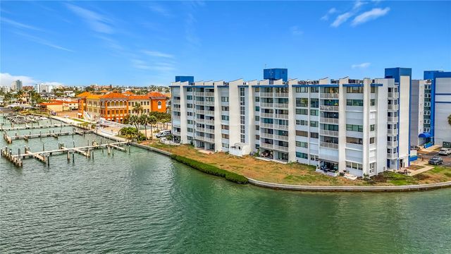 450 TREASURE ISLAND CAUSEWAY 111, Treasure Island, FL 33706