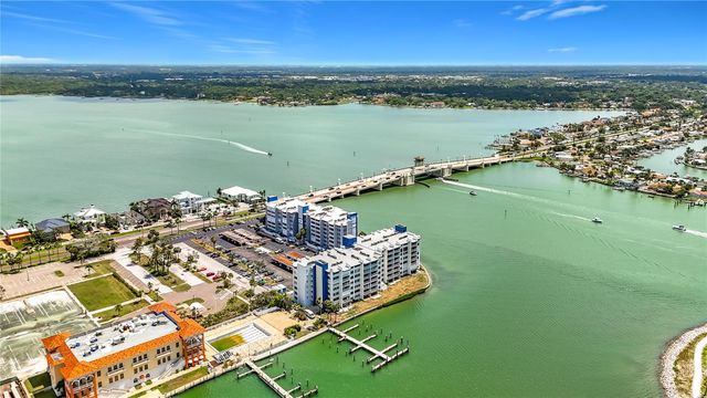 450 TREASURE ISLAND CAUSEWAY 111, Treasure Island, FL 33706