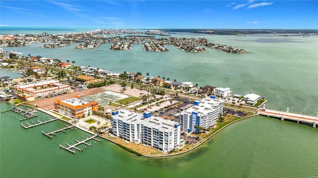 450 TREASURE ISLAND CAUSEWAY 111, Treasure Island, FL 33706