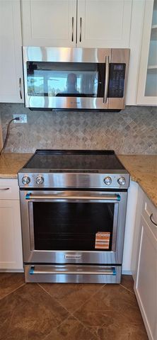 450 TREASURE ISLAND CAUSEWAY 111, Treasure Island, FL 33706