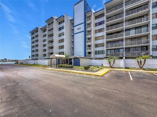 450 TREASURE ISLAND CAUSEWAY 111, Treasure Island, FL 33706