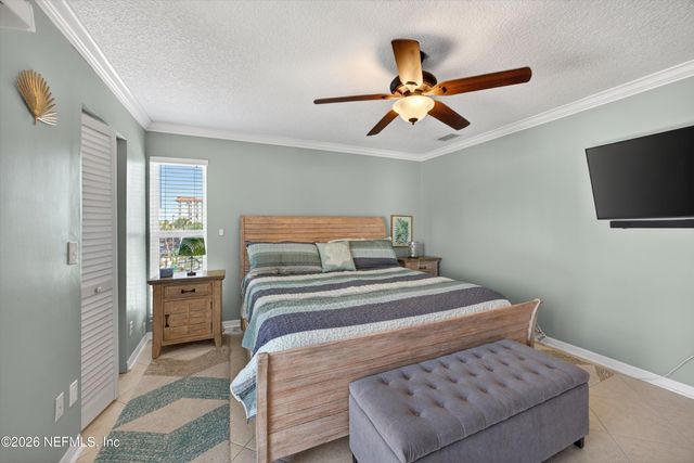 724 1ST Street 1-2, Jacksonville Beach, FL 32250