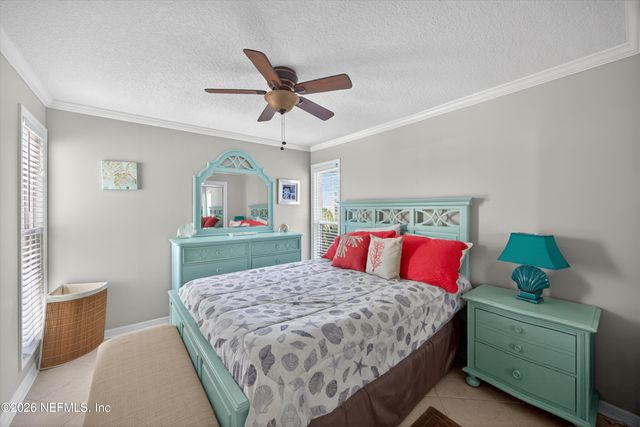 724 1ST Street 1-2, Jacksonville Beach, FL 32250