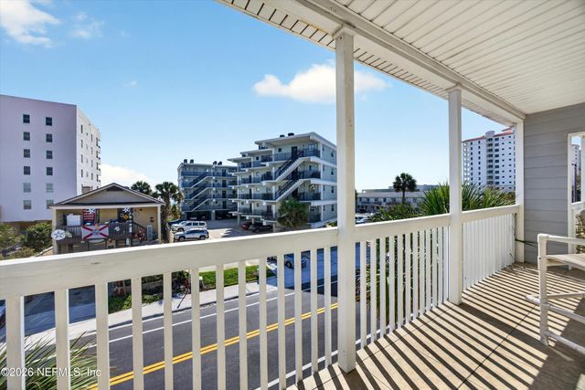 724 1ST Street 1-2, Jacksonville Beach, FL 32250