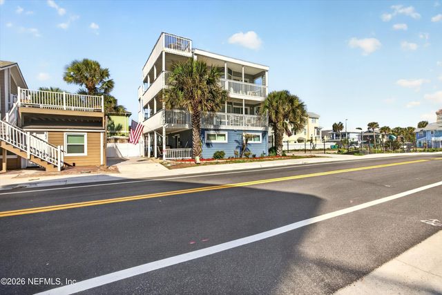 724 1ST Street 1-2, Jacksonville Beach, FL 32250