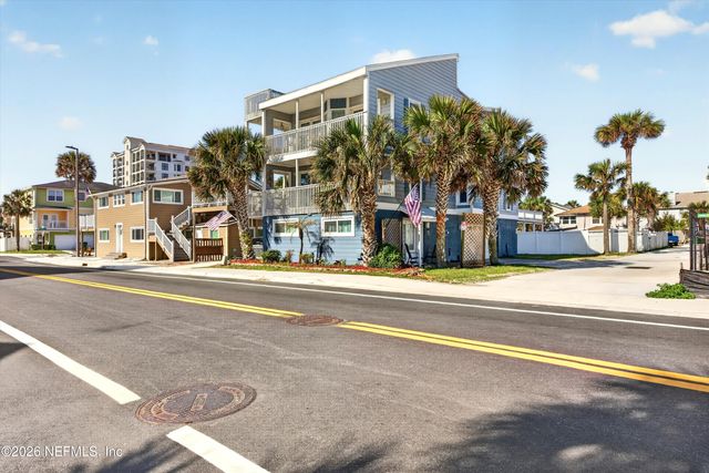 724 1ST Street 1-2, Jacksonville Beach, FL 32250