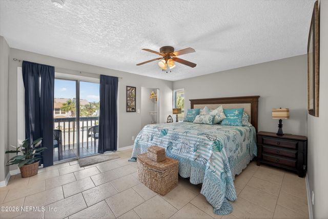 724 1ST Street 1-2, Jacksonville Beach, FL 32250
