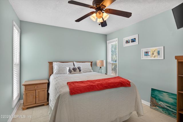 724 1ST Street 1-2, Jacksonville Beach, FL 32250