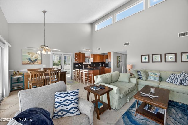724 1ST Street 1-2, Jacksonville Beach, FL 32250
