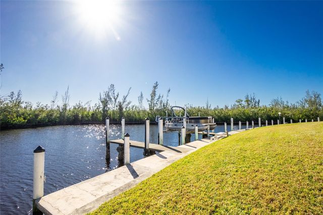 1358 ROCK DOVE COURT 7, Punta Gorda, FL 33950