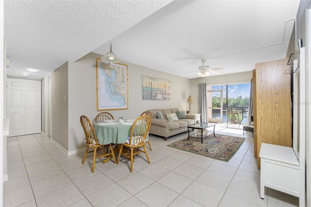 1358 ROCK DOVE COURT 7, Punta Gorda, FL 33950