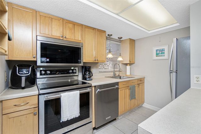 1358 ROCK DOVE COURT 7, Punta Gorda, FL 33950