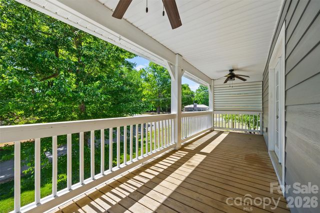 109 Fulton Farms Lane, Mooresville, NC 28117