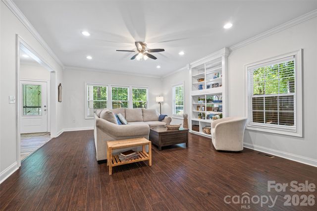 109 Fulton Farms Lane, Mooresville, NC 28117