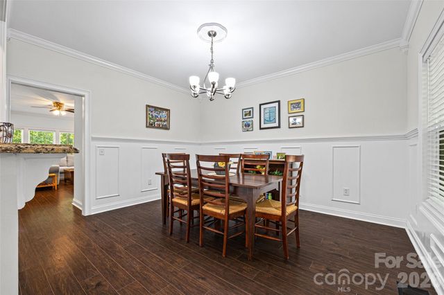 109 Fulton Farms Lane, Mooresville, NC 28117