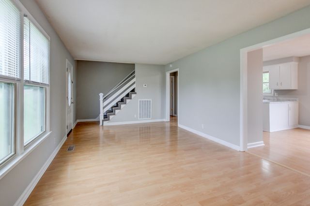 419 Spencer Ln, Clarksville, TN 37042