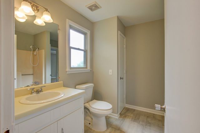 419 Spencer Ln, Clarksville, TN 37042