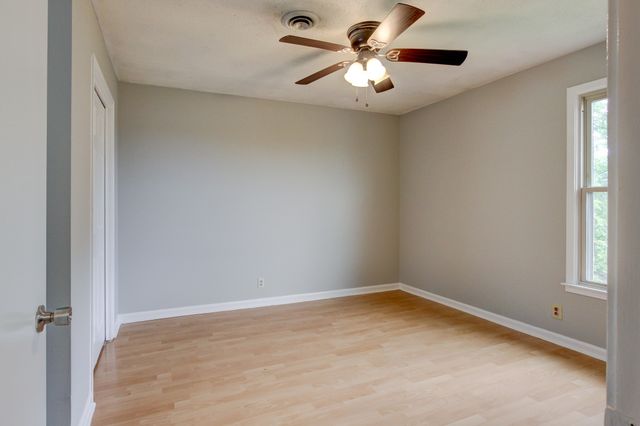 419 Spencer Ln, Clarksville, TN 37042