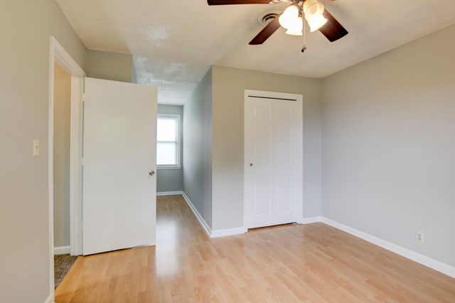 419 Spencer Ln, Clarksville, TN 37042