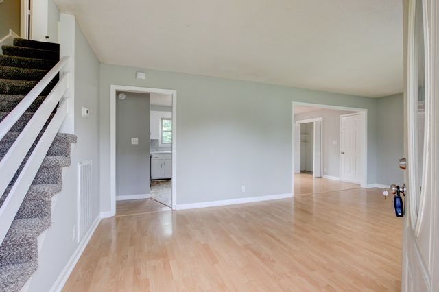 419 Spencer Ln, Clarksville, TN 37042