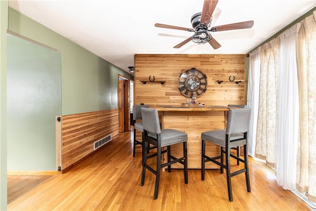 32 Lydia Road, Coventry, RI 02816