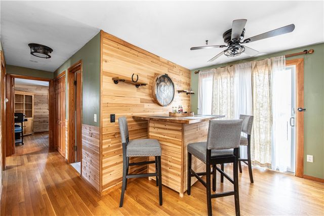 32 Lydia Road, Coventry, RI 02816