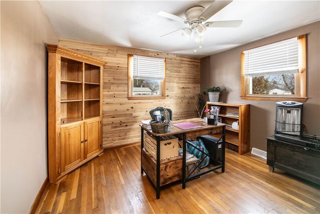 32 Lydia Road, Coventry, RI 02816