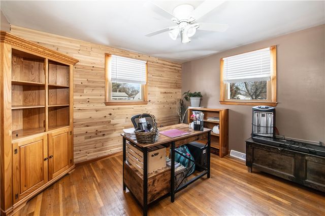 32 Lydia Road, Coventry, RI 02816