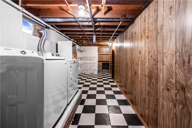 32 Lydia Road, Coventry, RI 02816