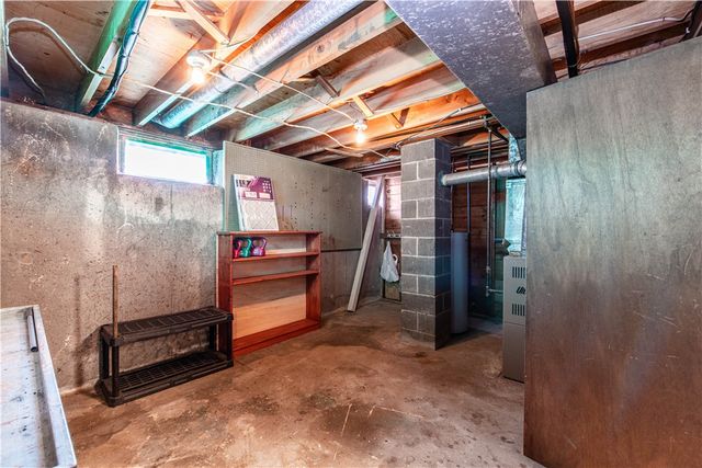 32 Lydia Road, Coventry, RI 02816