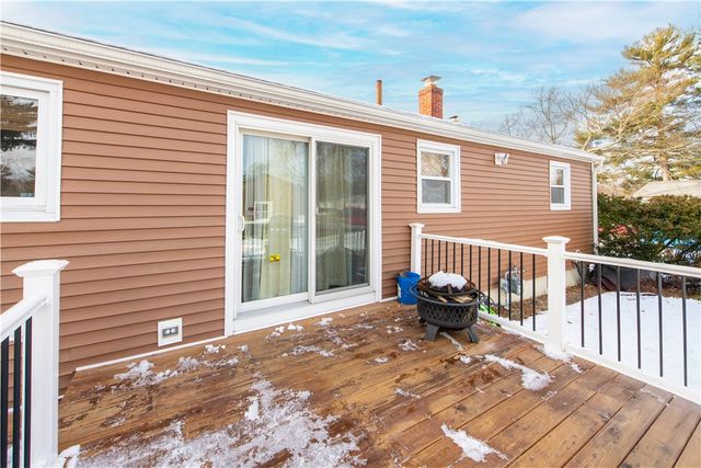 32 Lydia Road, Coventry, RI 02816
