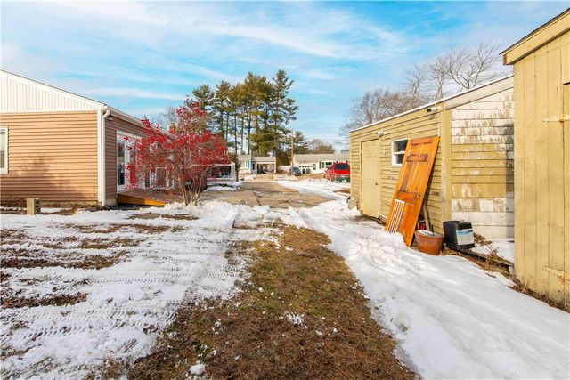 32 Lydia Road, Coventry, RI 02816