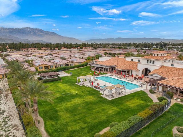 209 Piazza Di Sotto, Palm Desert, CA 92260