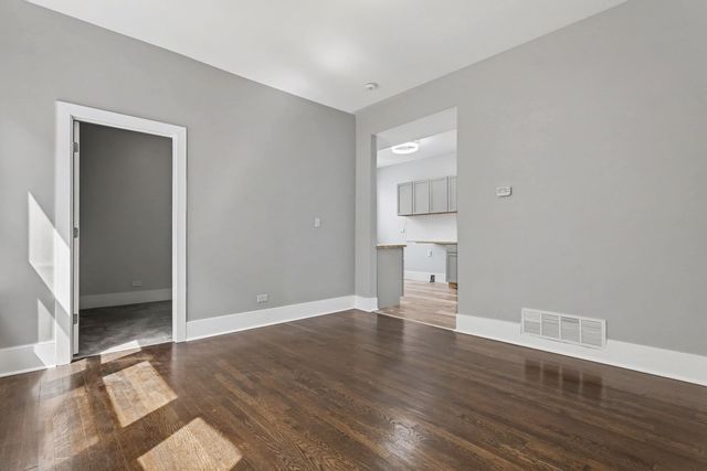 7824 S Morgan Street, Chicago, IL 60620