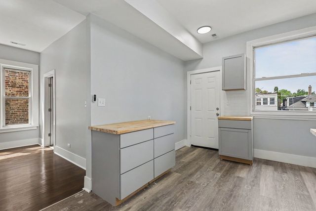 7824 S Morgan Street, Chicago, IL 60620