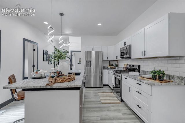 908 E Cimarron Street, Colorado Springs, CO 80903