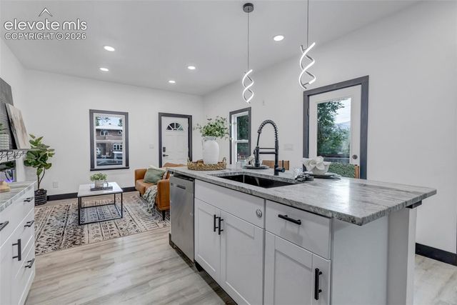 908 E Cimarron Street, Colorado Springs, CO 80903