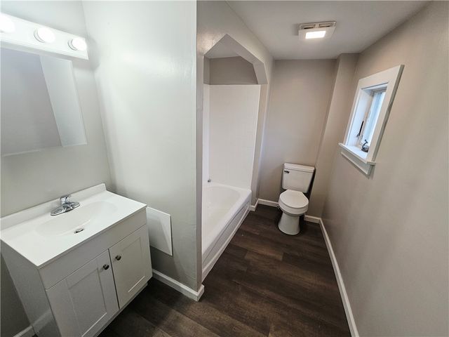 147 Lea St, Munhall, PA 15120