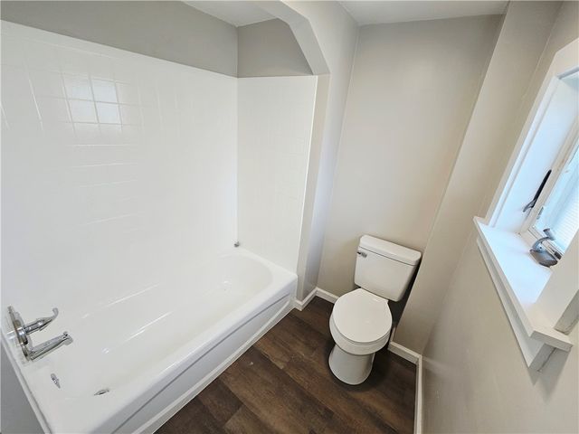 147 Lea St, Munhall, PA 15120