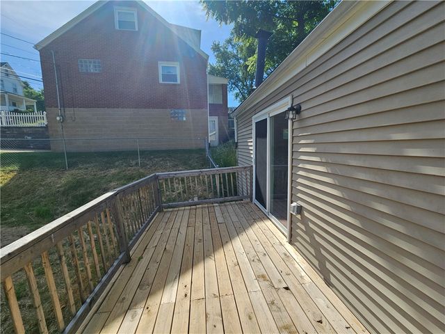 147 Lea St, Munhall, PA 15120