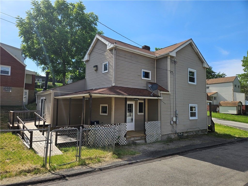 147 Lea St, Munhall, PA 15120